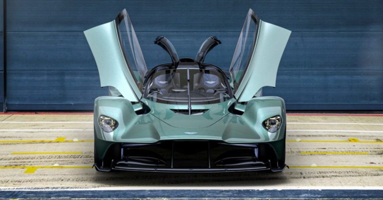 Aston Martin's 1,139-HP Valkyrie Spider Is ‘Most Extreme Convertible Ever’