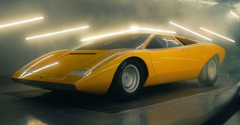 Lamborghini Just Recreated The Original Countach Prototype