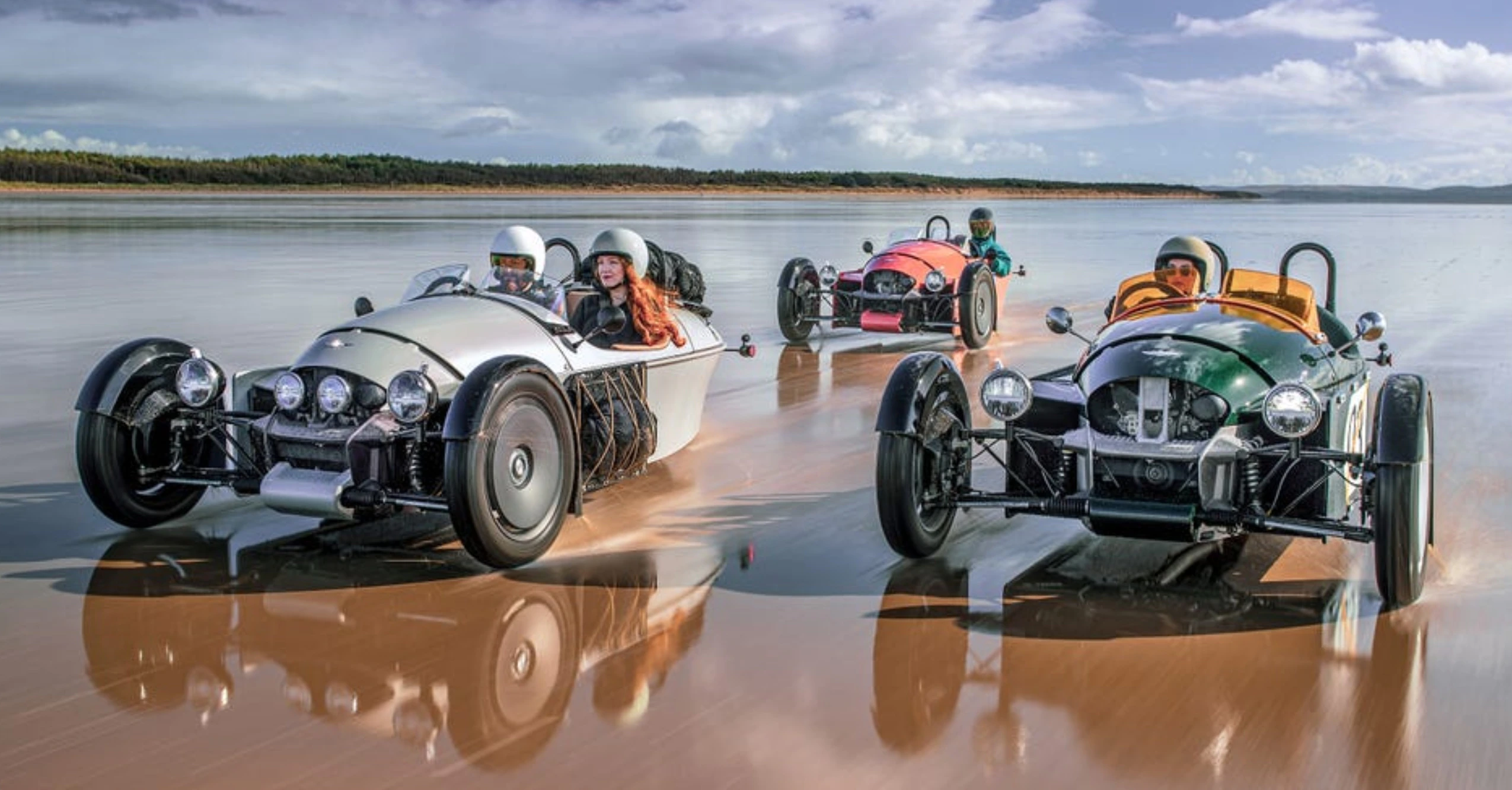 The Morgan Super 3 Is A Retro 3-Wheel Roadster With Modern Ford Muscle