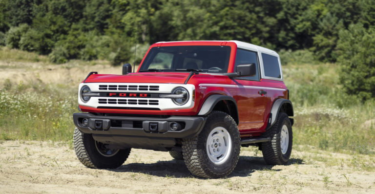 Ford Unveils New Retro-Style Broncos With Classic ‘60s Styling