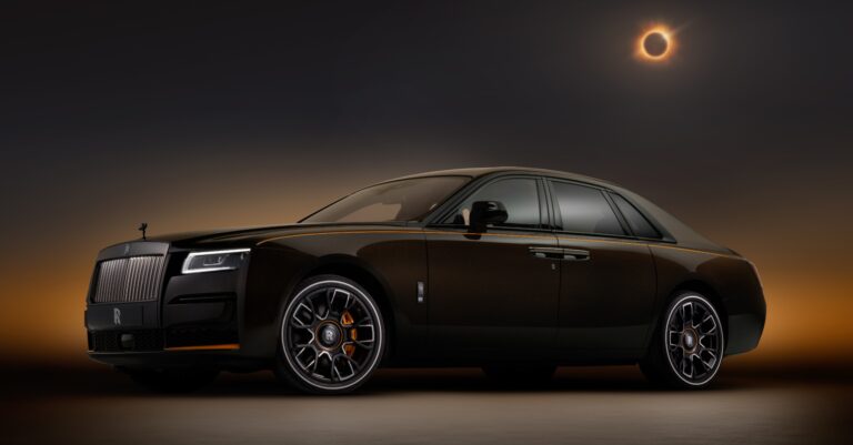 Rolls-Royce Unveils Black Badge Ghost Ekleipsis Private Collection