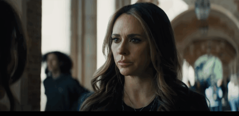 Jennifer Love Hewitt & Madelyn Cline Heat Up First Trailer For ‘I Know What You Did Last Summer’ Reboot